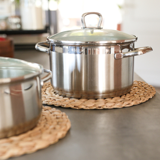 HMF Tischset 37230-S6 | Abwaschbare geflochtene Platzmatten 30 cm